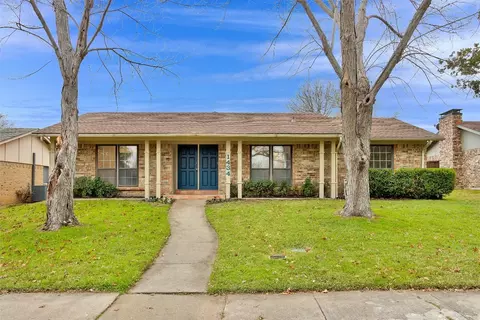 1434 Dogwood Trl, Lewisville, TX 75067