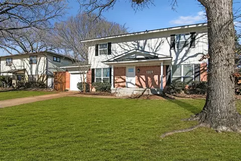 1209 Quill Dr, Plano, TX 75075