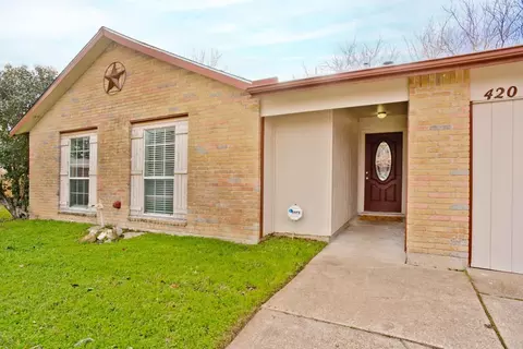 420 Palo Duro Cir, Saginaw, TX 76179