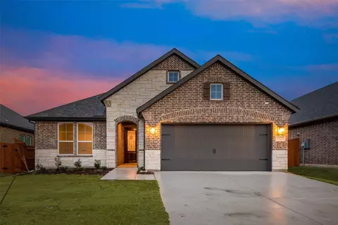 1925 Kelva Dr, Haslet, TX 76052