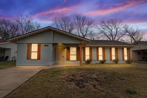 1520 Lampkin St, Bossier City, LA 71111