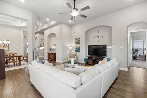 2261 Shadow Ridge Dr, Prosper, TX 75078 photo 9