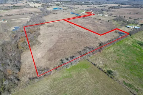 904 Rs County Road 1690, Lone Oak, TX 75453