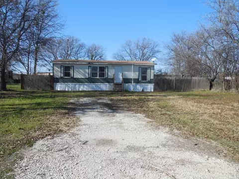 315 N Oak St, Ranger, TX 76470