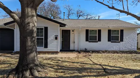1114 Aransas Dr, Euless, TX 76039 photo 6