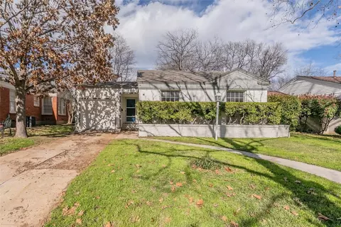 4304 Curzon Ave, Fort Worth, TX 76107
