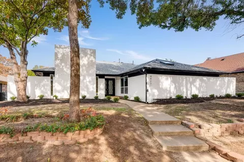 9927 Chimney Hill Ln, Dallas, TX 75243