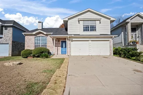1419 Chaucer Dr, Arlington, TX 76018