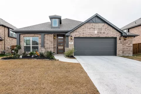 1012 Timber Ridge Dr, Justin, TX 76247