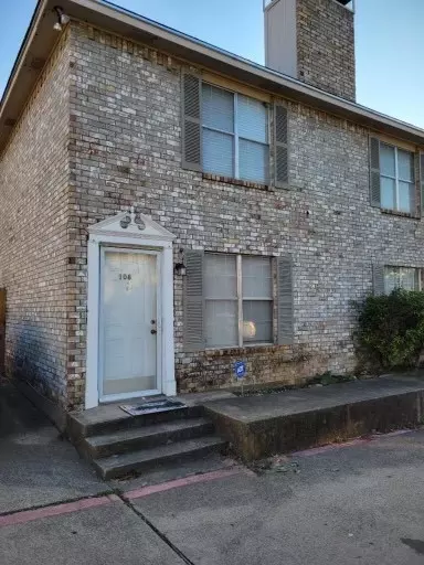 108 Graystone, Duncanville, TX 75137