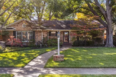 9216 Cliffmere Dr, Dallas, TX 75238