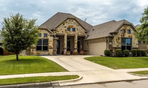 1017 Newington Cir, Forney, TX 75126