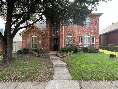 1716 Bennington Dr, Carrollton, TX 75007