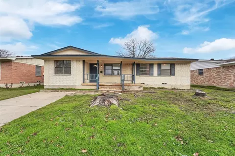 4509 Cornell Dr, Garland, TX 75042