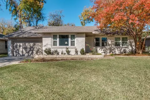 2965 Phyllis Ln, Farmers Branch, TX 75234