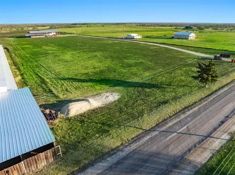 393 County Road 4875, Leonard, TX 75423 photo 17