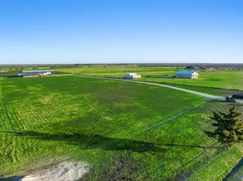 393 County Road 4875, Leonard, TX 75423 photo 16