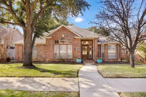 2208 Campbellcroft Dr, Lewisville, TX 75077