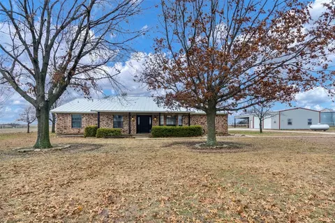 13309 Fm 51, Era, TX 76238