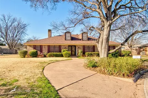 15 Pyracanthia Cir, Abilene, TX 79605