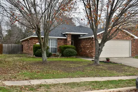 212 Rio Grande Dr, Crandall, TX 75114