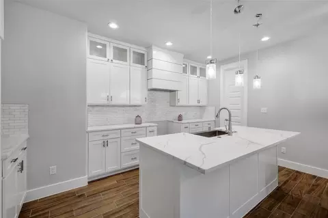 207 Griffith Ave, Terrell, TX 75160 photo 3