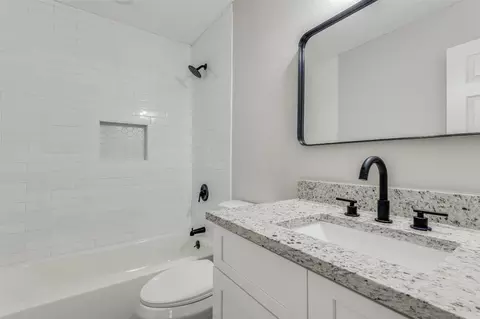 2601 Dewitt St, Irving, TX 75062 photo 20