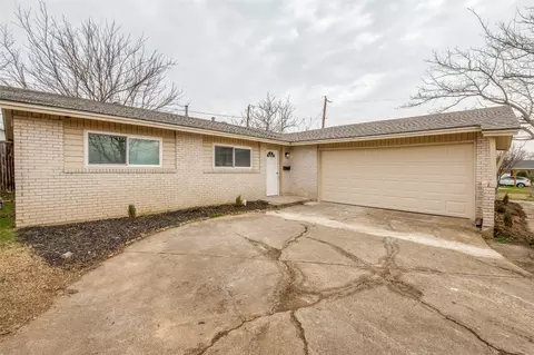2601 Dewitt St, Irving, TX 75062 photo 3