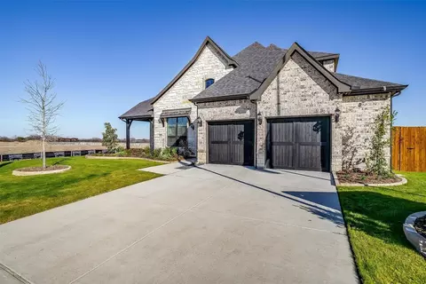 202 Morning Light Ln, Waxahachie, TX 75165
