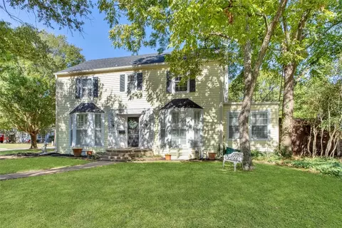 425 W Belden St, Sherman, TX 75092