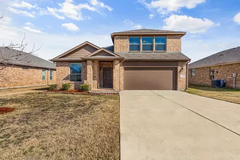 1710 Cross Creek Ln, Cleburne, TX 76033