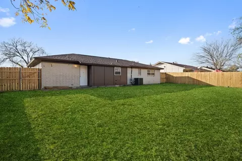 624 Windsor Dr, Everman, TX 76140 photo 25