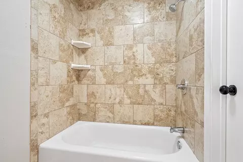 624 Windsor Dr, Everman, TX 76140 photo 17