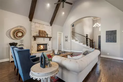 1041 Gables Dr, Prosper, TX 75078 photo 10