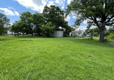 3520 Wilhurt Ave, Dallas, TX 75216