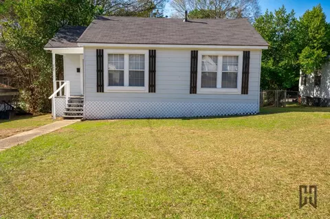 117 W Roosevelt Dr, Minden, LA 71055