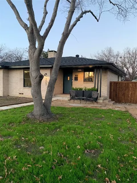 2567 Sunset Ave, Dallas, TX 75211