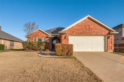 213 Wenrick Dr, Roanoke, TX 76262