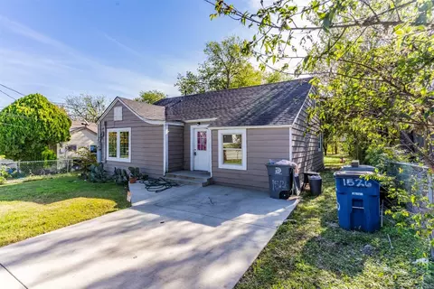 1526 E Overton Rd, Dallas, TX 75216