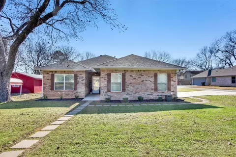 2830 W Washington St, Denison, TX 75020