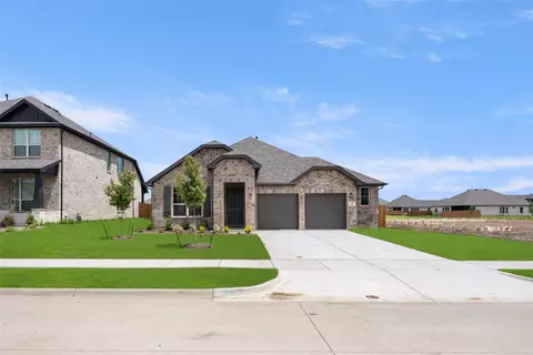 420 Burrow Dr, Waxahachie, TX 75167