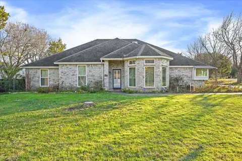 1404 Los Altos Ln, Duncanville, TX 75116