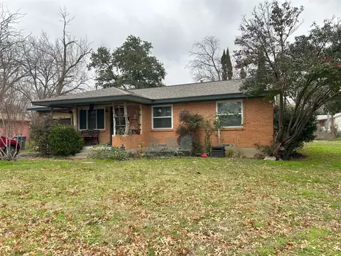 12255 High Point Cir, Dallas, TX 75243