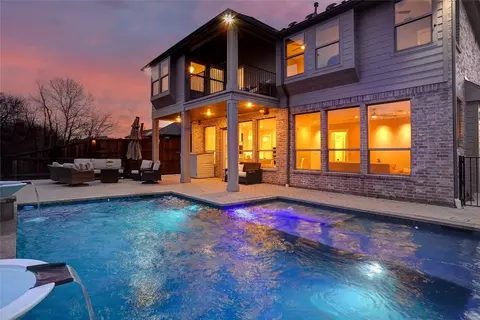537 Longshore Dr, Little Elm, TX 75068