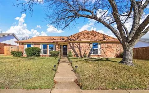 845 Harvest Glen Dr, Plano, TX 75023