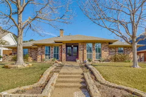 8710 Vista View Dr, Dallas, TX 75243