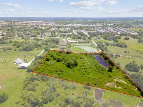 480 Cherokee Lake Ct, Granbury, TX 76049