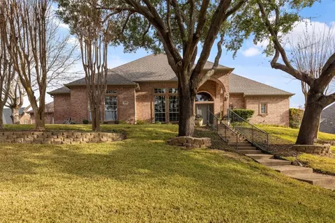 2870 Manorwood Trl, Fort Worth, TX 76109