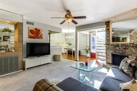 4044 Buena Vista St #215, Dallas, TX 75204