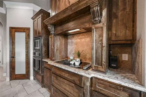 2027 Dash Ln, Springtown, TX 76082 photo 6